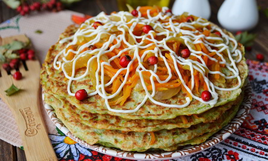 Рецепт торта из кабачков с морковью и луком