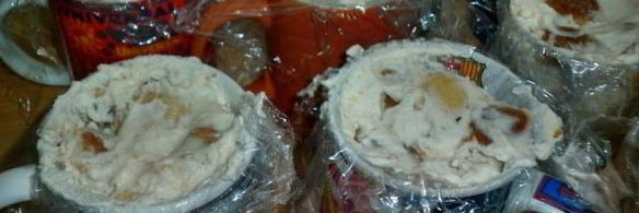 торт пивные кружки с бочкой пива медовые шарики