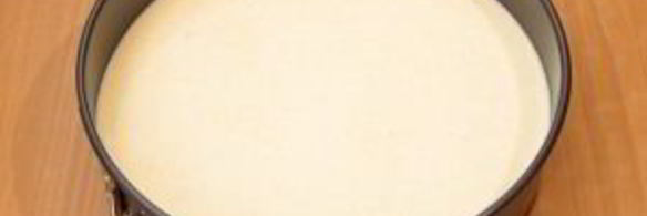 торт с клубникой, сырным кремом и желе