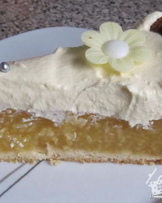 Ванильно-яблочный торт