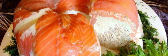 закусочный лососево-сырный торт