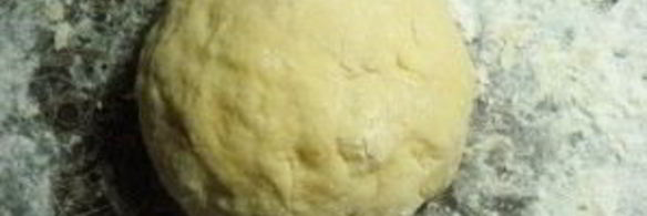 вкусный хворост, тающий во рту