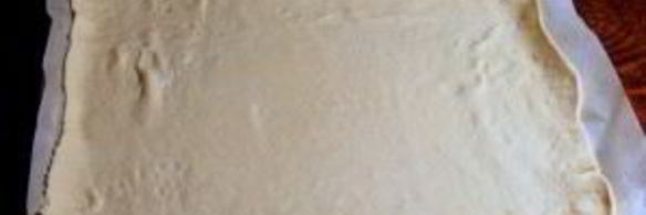 выпечка из слоеного теста в духовке