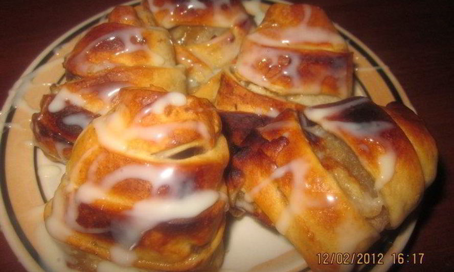 Рецепт яблочных рулетиков