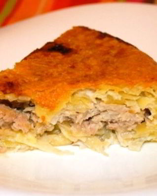 Картофельная запеканка с фаршем в мультиварке