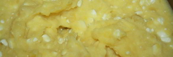 картофельная запеканка с говяжьим фаршем, пекинской капустой, кабачками и сыром сулугуни