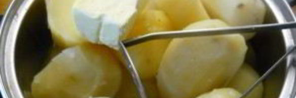 картофельная запеканка с тушенкой в духовке