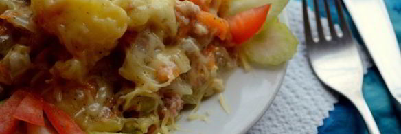 ленивая запеканка из овощей, фарша и мягкого сыра