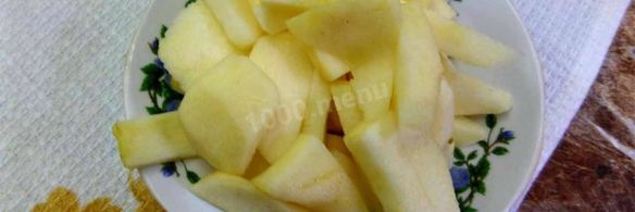 рисовая запеканка с яблоками и изюмом