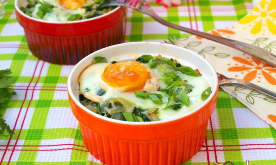 Рецепт рисовой запеканки со шпинатом и яйцом