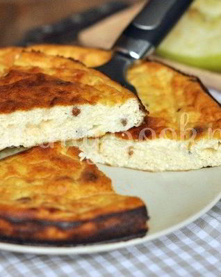 Творожная запеканка без муки и сахара