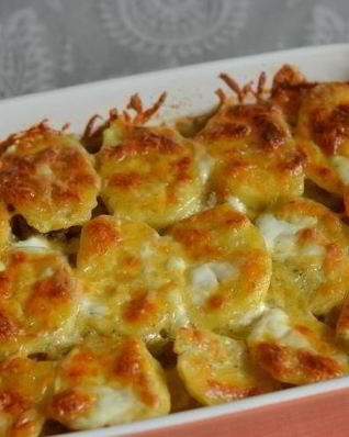 Запеканка из фарша и картошки