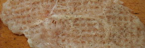 запеканка из куриных рулетиков с грибами под сливочной заливкой