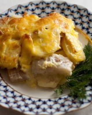 Запеканка с картофелем и рыбой