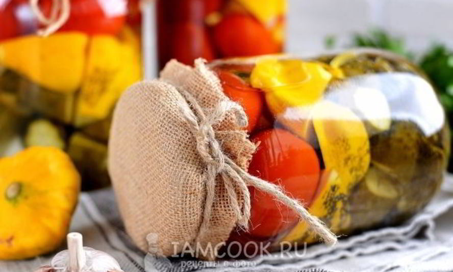 Рецепт ассорти из помидоров, огурцов и патиссонов на зиму