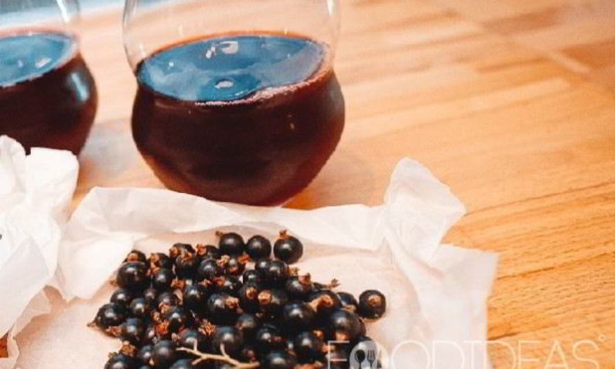 Рецепт компота из черной смородины