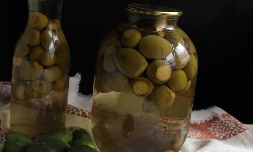 Рецепт компота из фейхоа