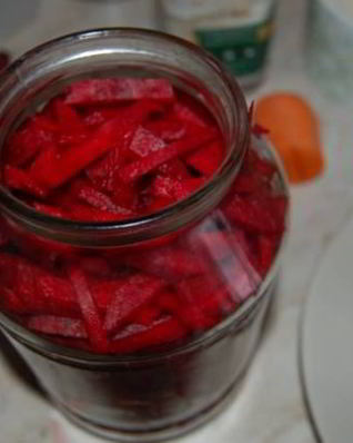 Квашеный буряк