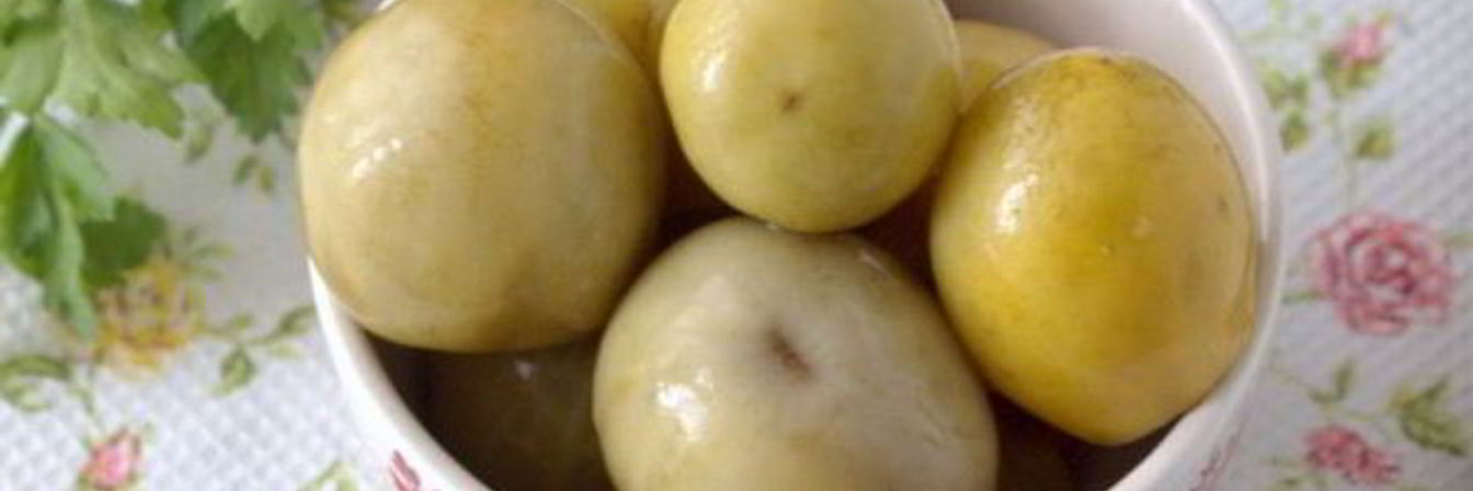 Квашеные зеленые помидоры