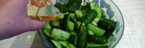 быстрые маринованные огурцы в пакете