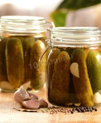 Маринованный чеснок