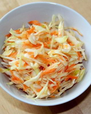 Капуста, маринованная быстро в банке