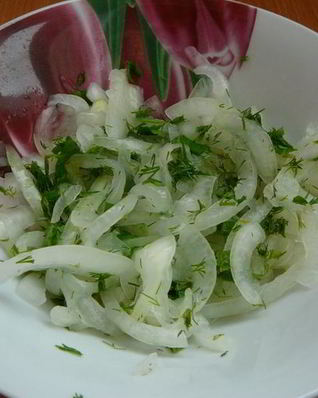 Лук маринованный