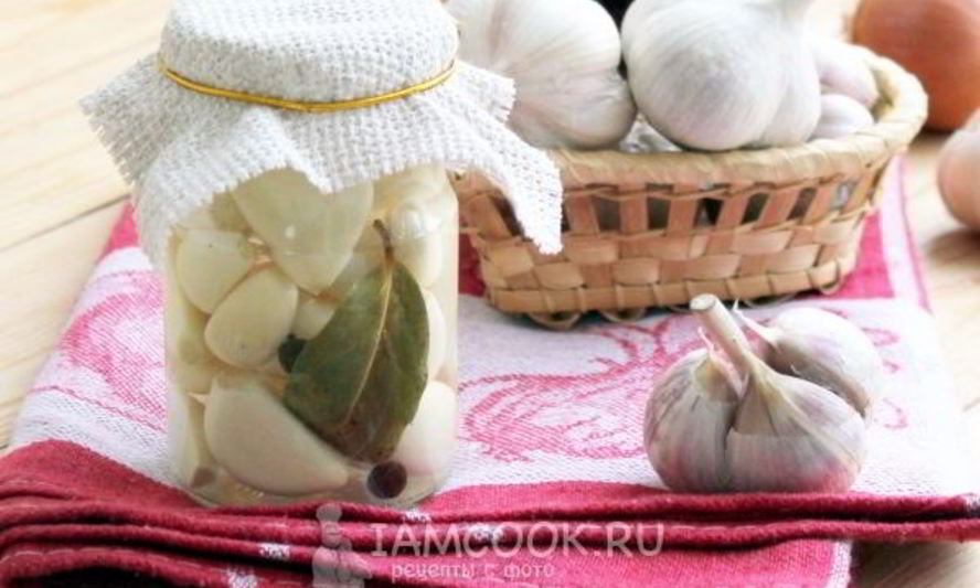 Рецепт маринованного чеснока зубчиками