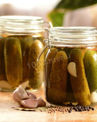 Маринованные огурцы с чесноком на зиму