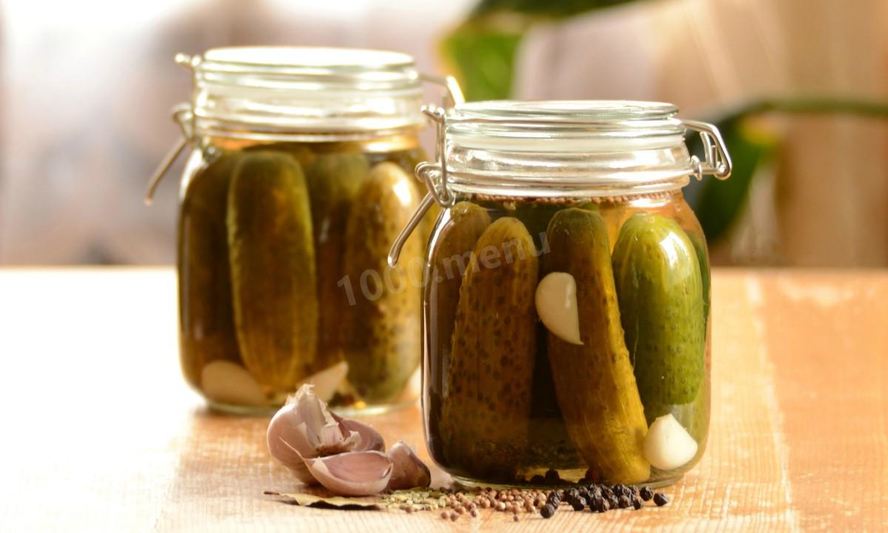 Рецепт маринованных огурцов с чесноком на зиму
