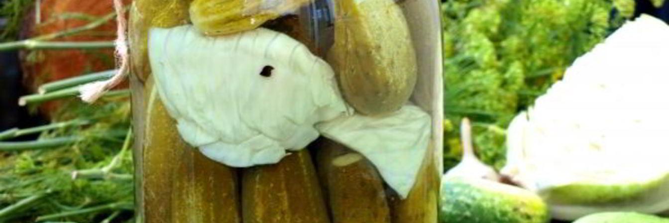 Огурцы, маринованные с капустой