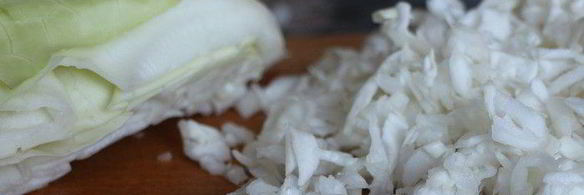 перец, фаршированный капустой