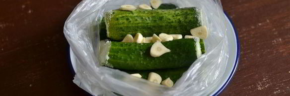 быстрые малосольные огурцы