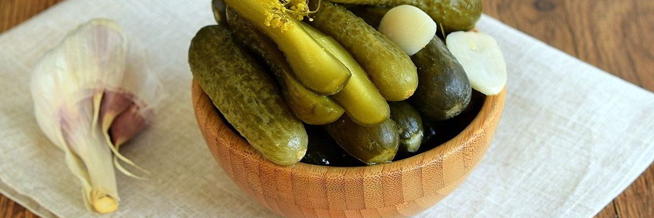 Соленые огурцы на зиму в банках