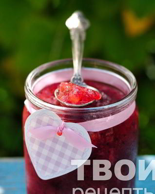 Конфитюр из крыжовника, банана и мяты