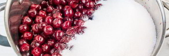 мамино вишневое варенье