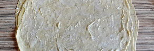 слоеные булочки с вареньем