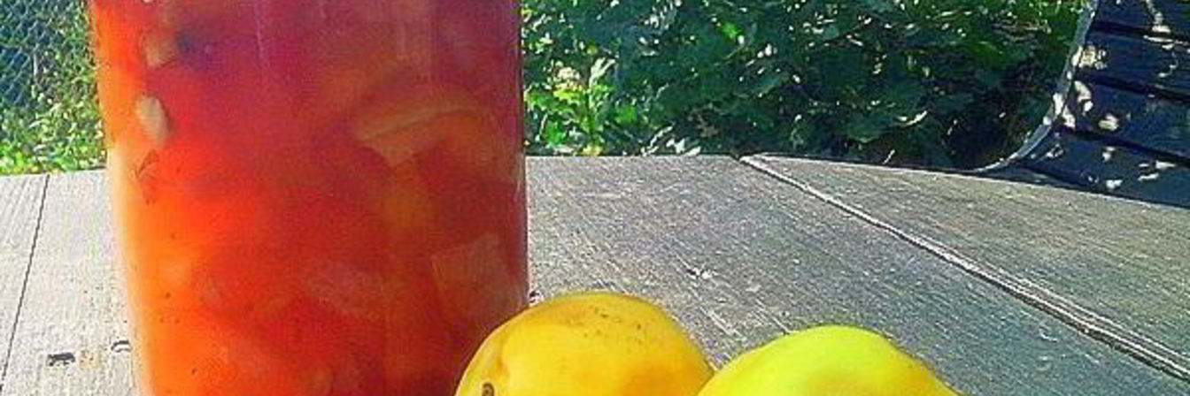 Яблочное варенье с миндалем