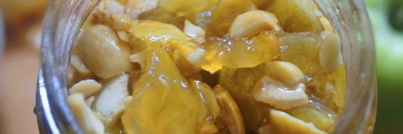 Яблочный конфитюр с орехами