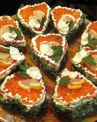 Бутерброд с рыбной икрой