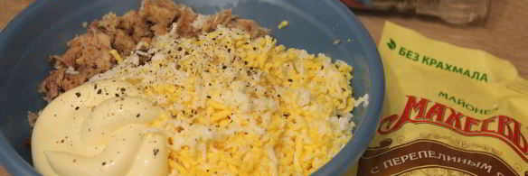 бутерброды на крекерах с сардинами