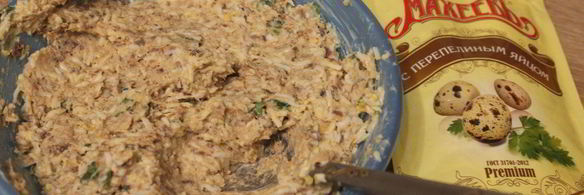 бутерброды на крекерах с сардинами