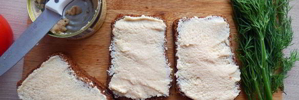 бутерброды с икрой трески