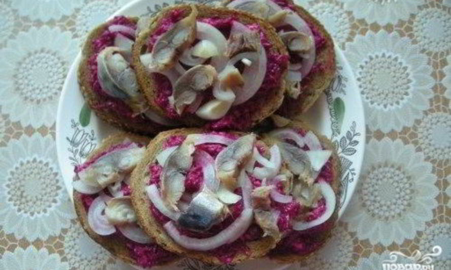 Рецепт бутербродов с селедкой