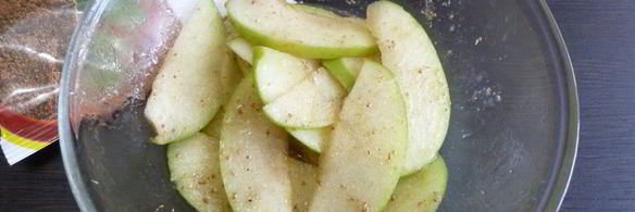 бутерброды со скумбрией и яблоками