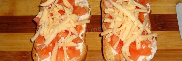 бутерброды в духовке с помидорами