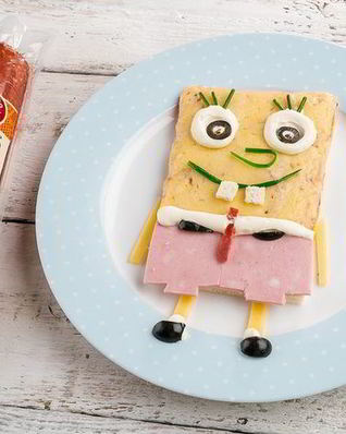 Горячие бутерброды с колбасой и сыром