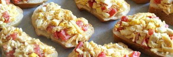 горячие бутерброды с курицей и помидорами