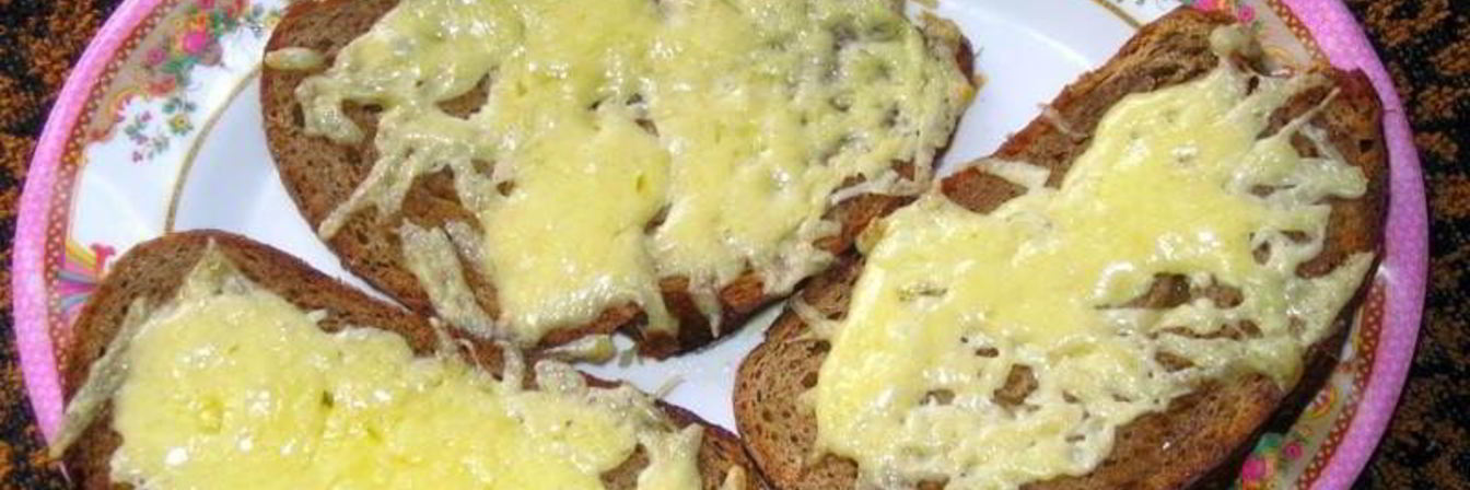 Горячие бутерброды с сыром в духовке