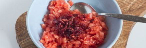 горячие бутерброды с вялеными помидорами и кабачком